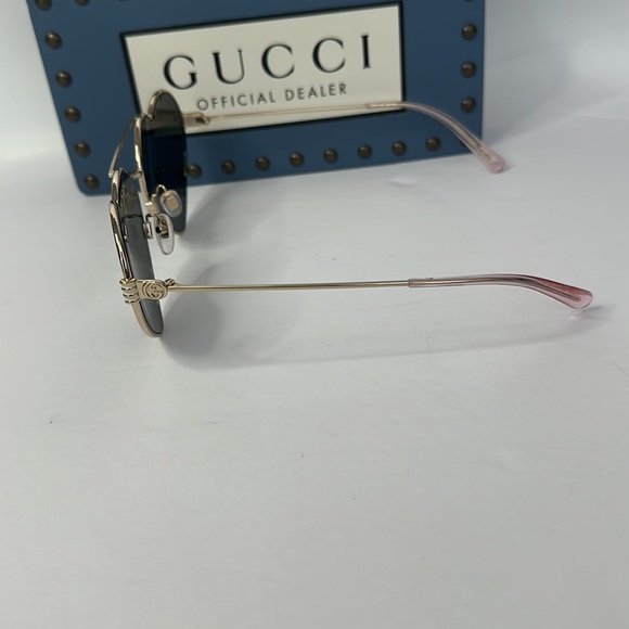 Ship same day - 💯 - New Authentic GUCCI Gold Heart Sunglasses - Picture 9 of 17